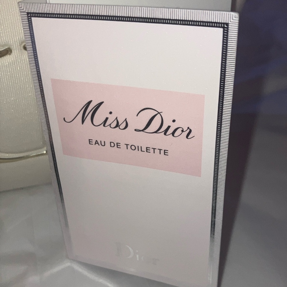 Dior NWT in the package cosmetic bag 7 piece makeup bundle - Picture 7 of 16